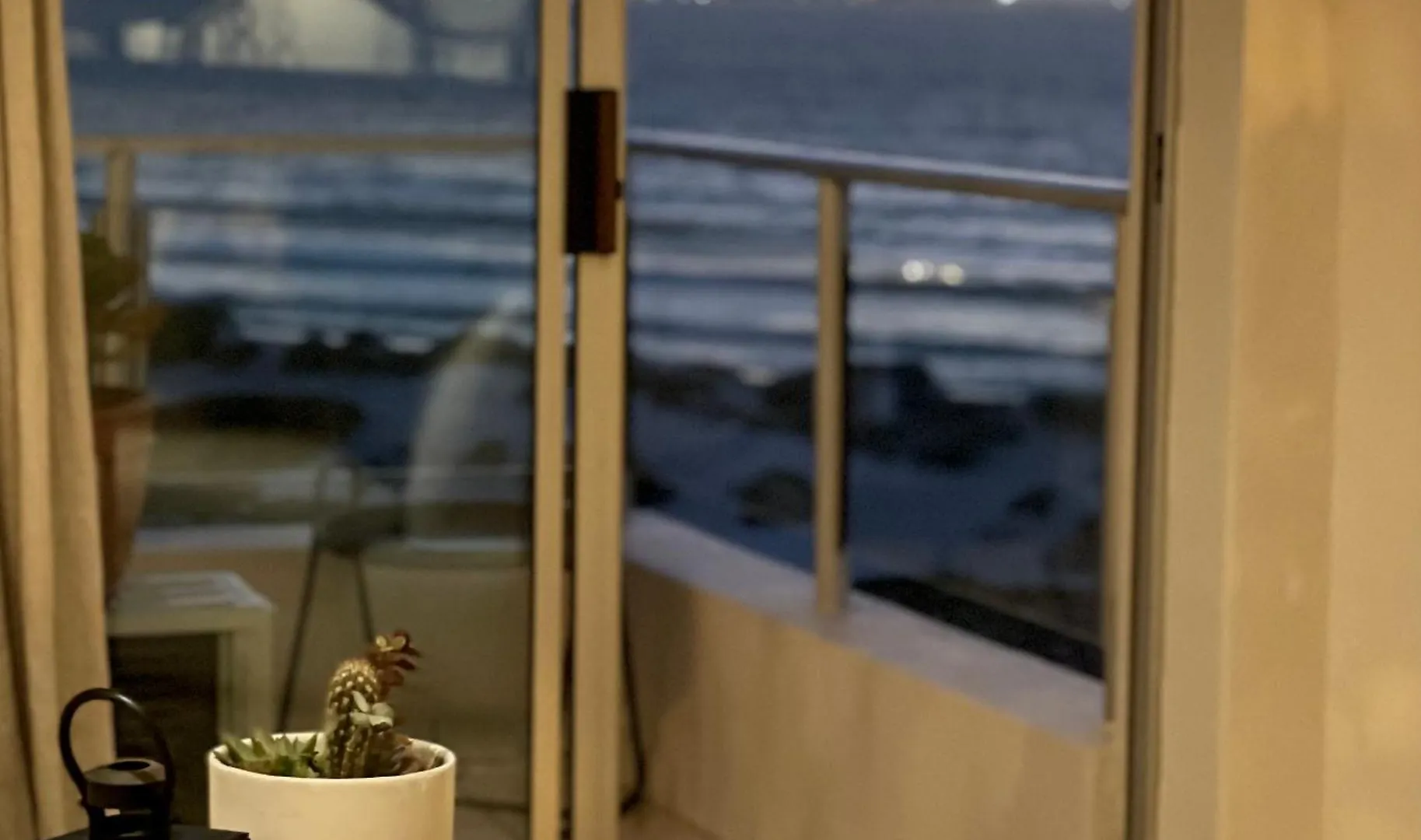 Apartamento Abode Africa Bloubergstrand