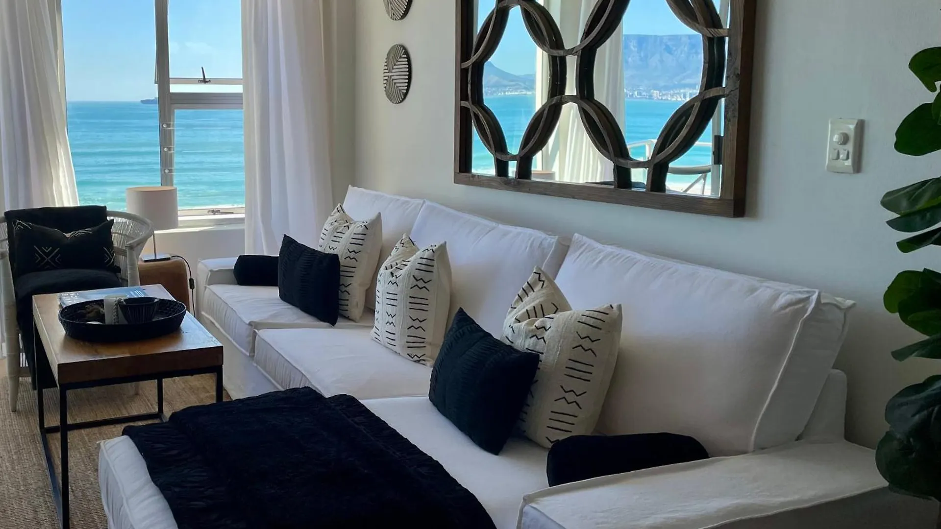 Apartamento Abode Africa Bloubergstrand